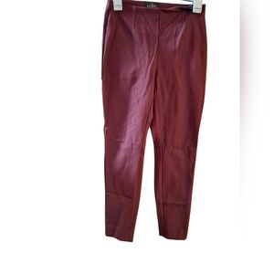 White House Black Market The Skinny Ankle Pant 0p Burgundy Red Zipup closure